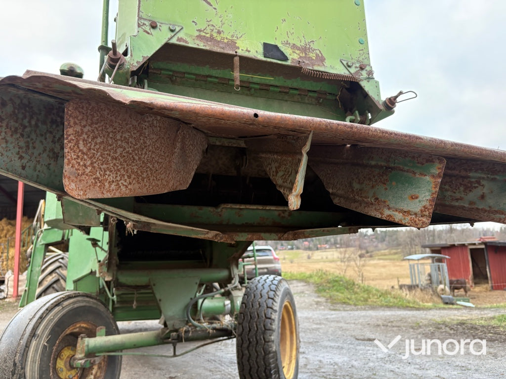 Skördetröska - John Deere 942
