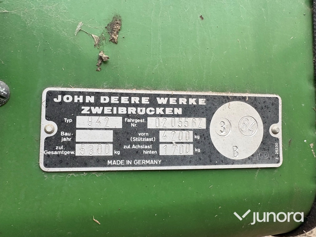 Skördetröska - John Deere 942