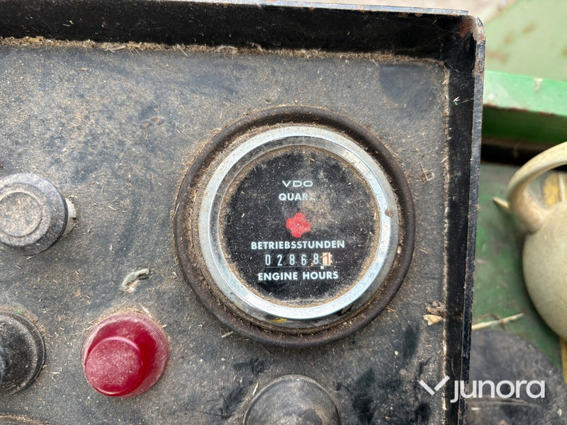 Skördetröska - John Deere 942