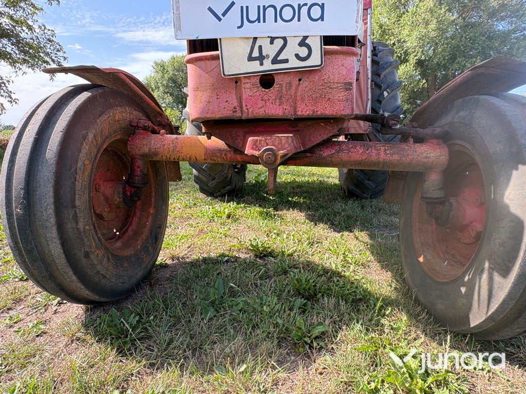 Traktor - BM Volvo, 350 Boxer
