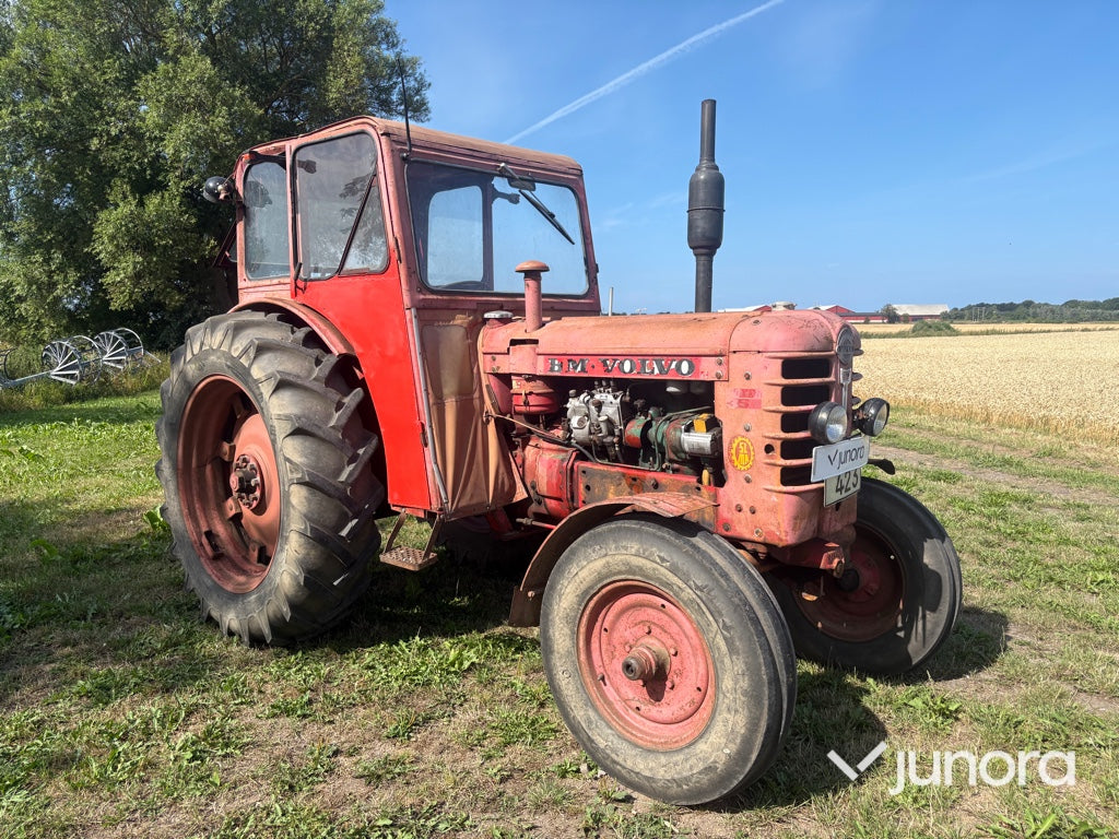 Traktor - BM Volvo, 350 Boxer