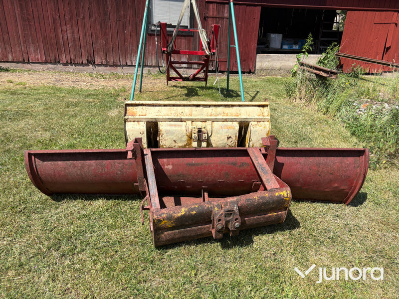 Paket 2st skopor + lastarfäste