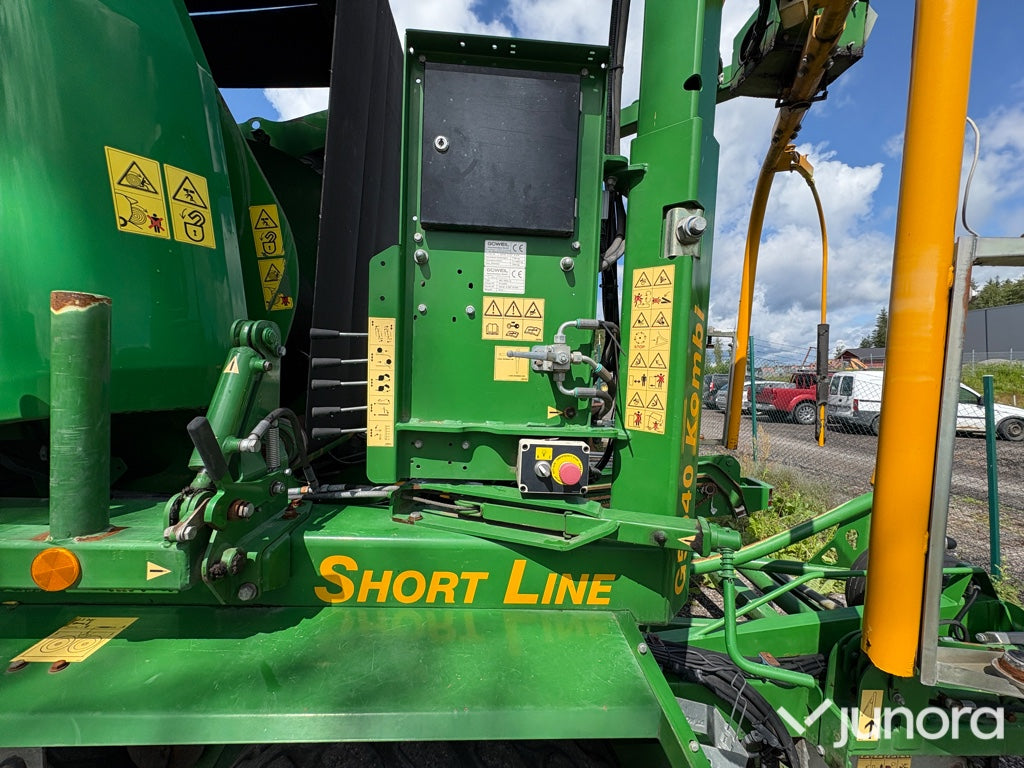 Rundbalspress John Deere 990