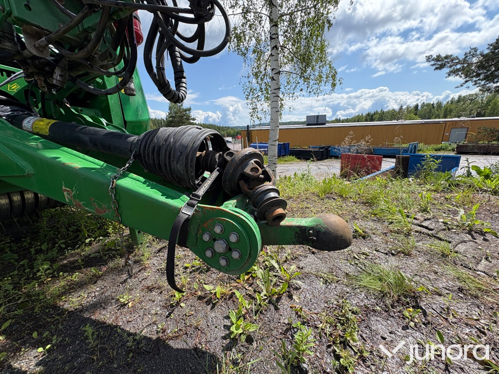 Rundbalspress John Deere 990