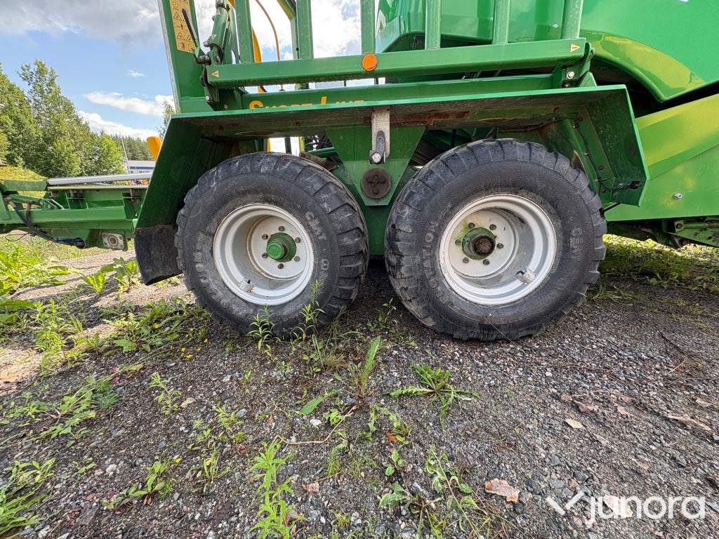 Rundbalspress John Deere 990