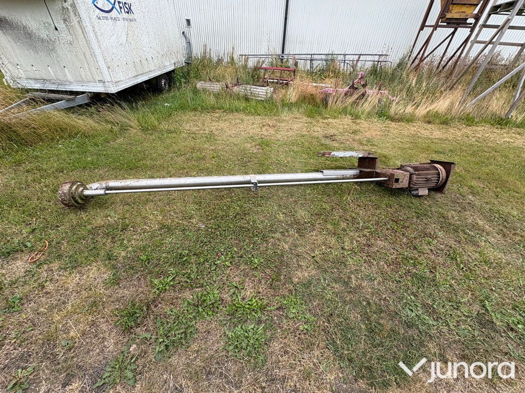 Vägghängd gödselpump