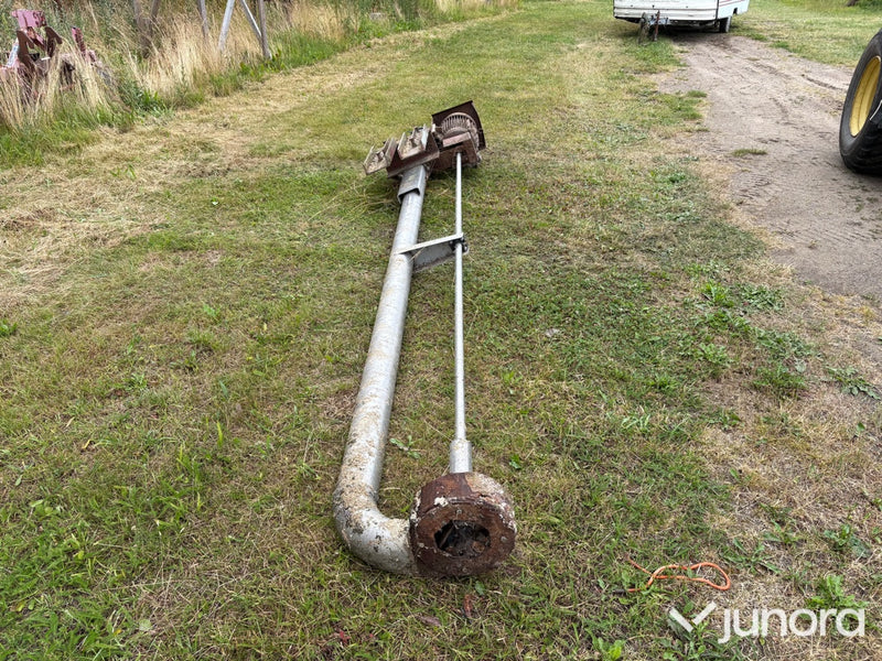 Vägghängd gödselpump