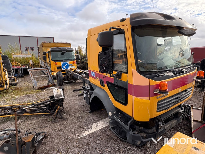 Reservdelslastbil Volvo FLL 240-280 HP 42R