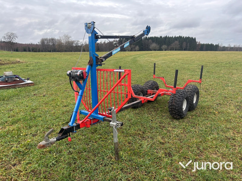 Skogsvagn ATV - Ytterocke, Med kran