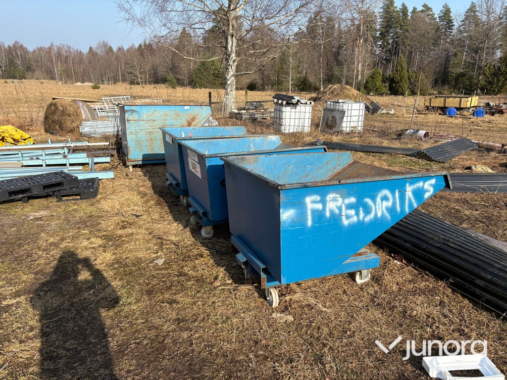 Fyra container - med hjul
