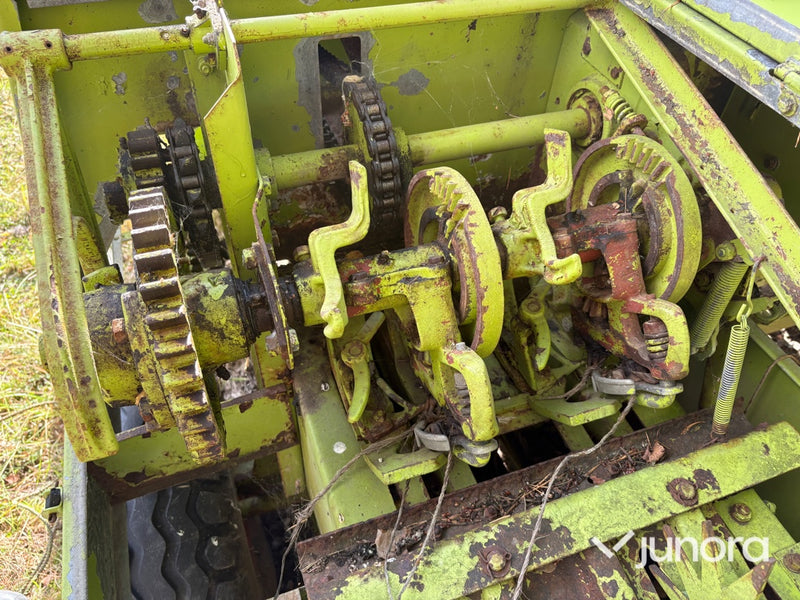 Hårdpress - Claas Markant 40