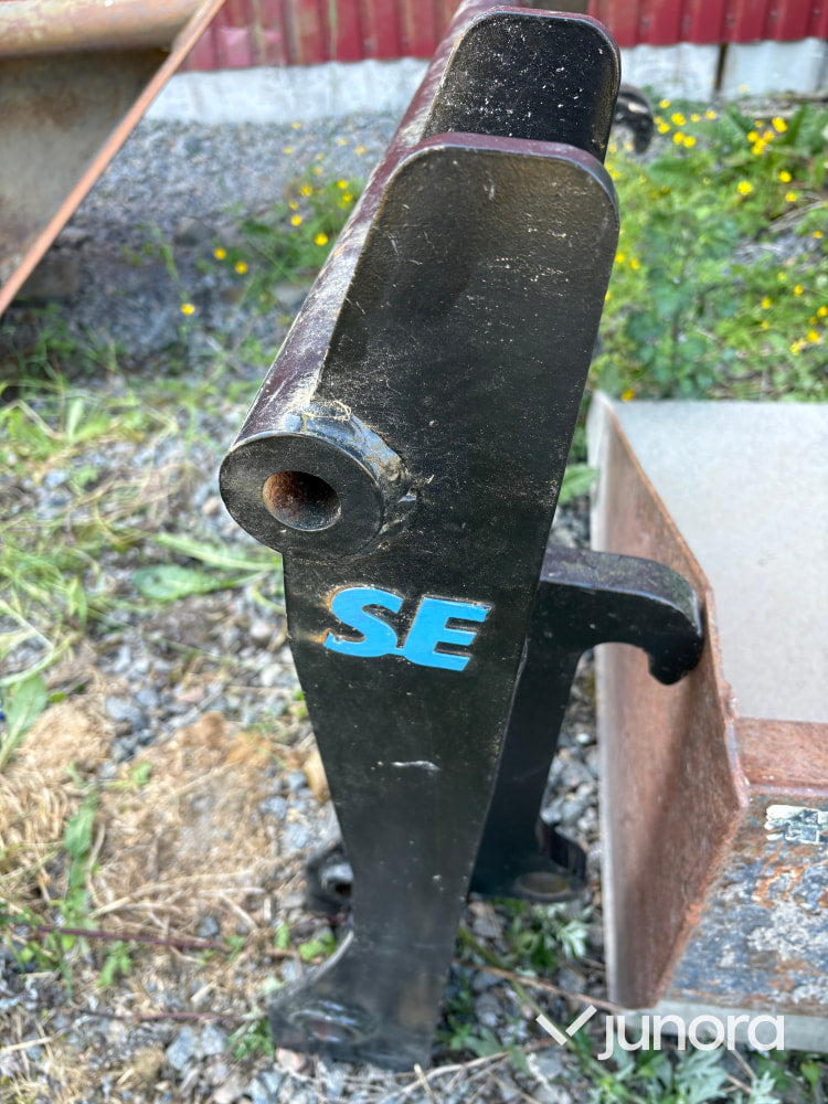 Adapter Bm fäste