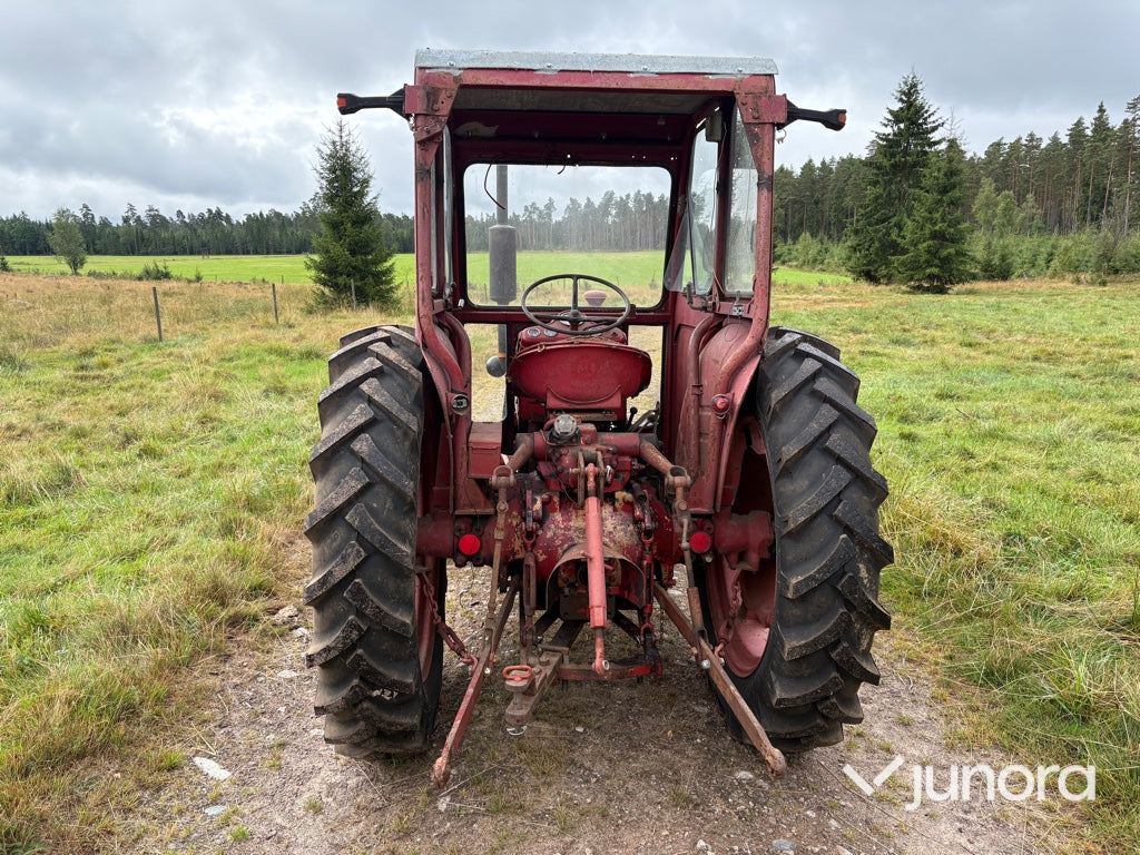 Traktor - Volvo BM, 400 Buster