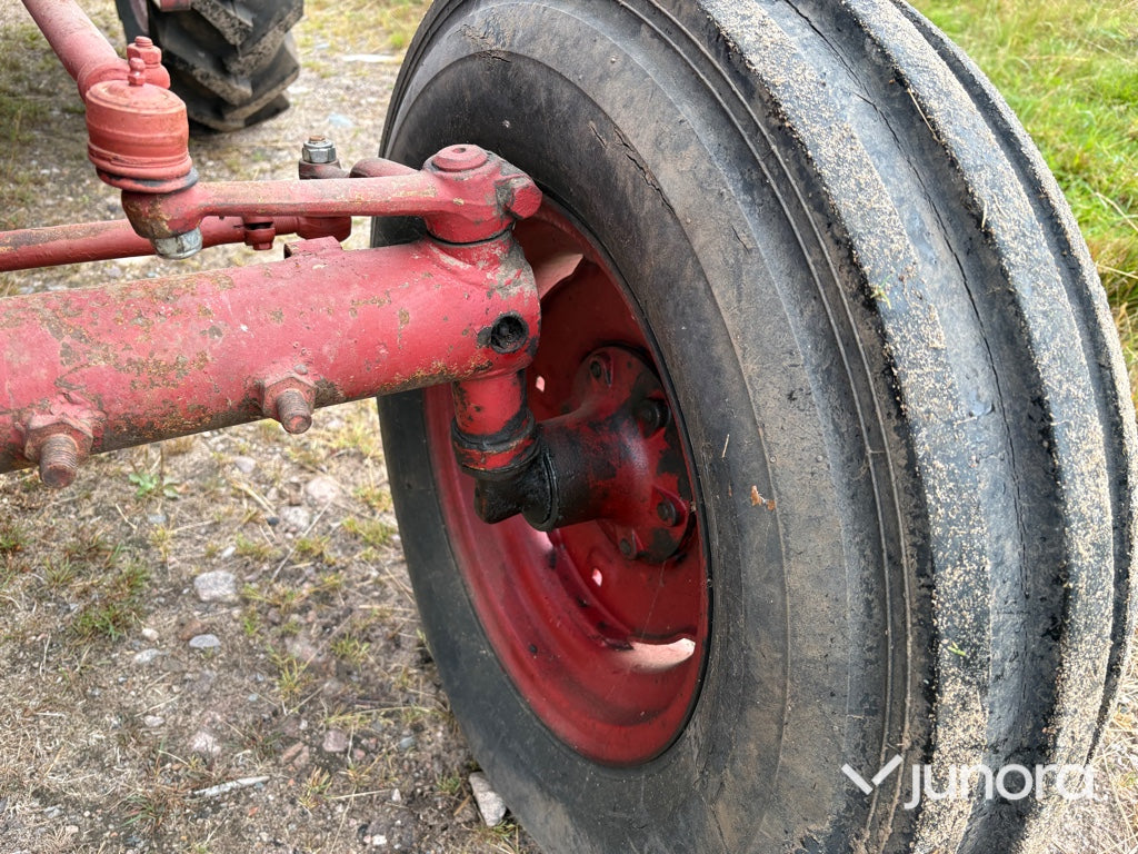 Traktor - Volvo BM, 400 Buster