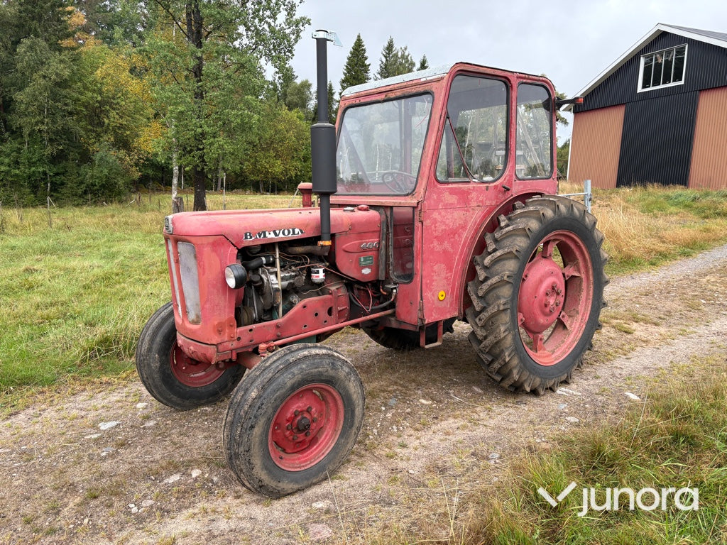 Traktor - Volvo BM, 400 Buster