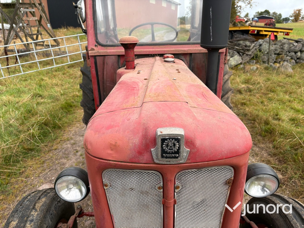 Traktor - Volvo BM, 400 Buster