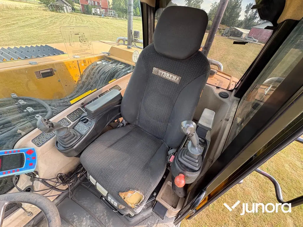 Hjulgrävmaskin - Hydrema MX16