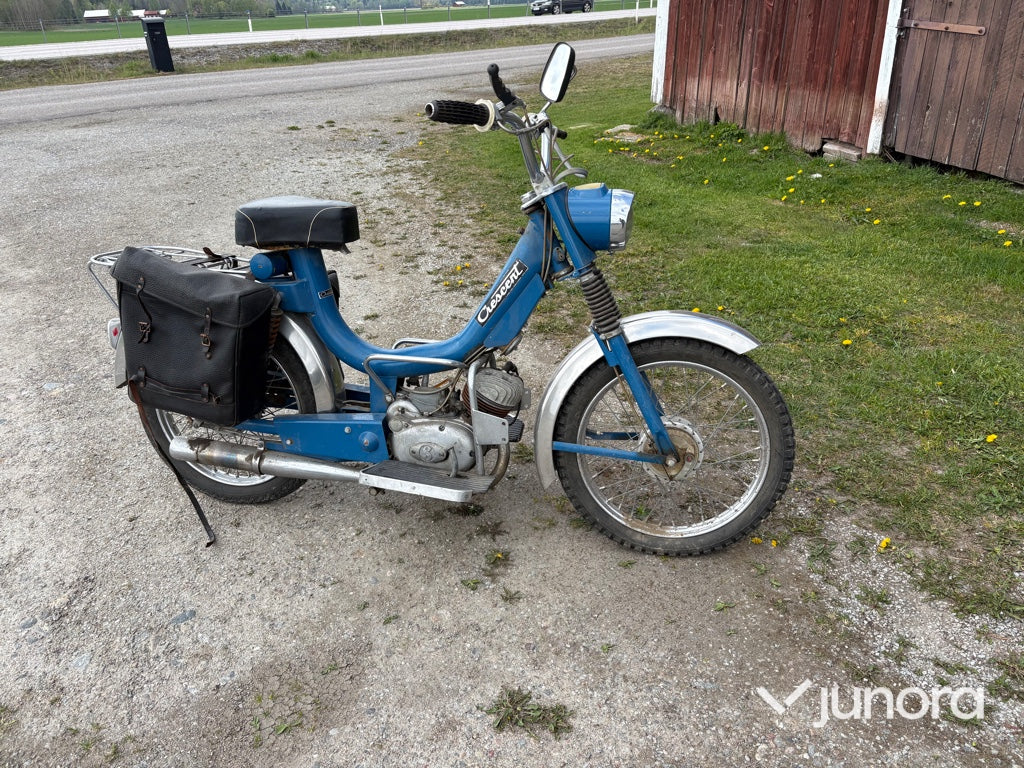 Moped - Crescent, MCB 1240