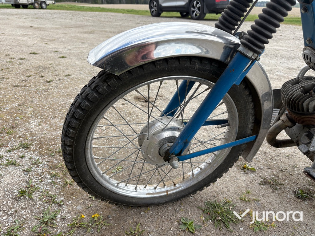 Moped - Crescent, MCB 1240