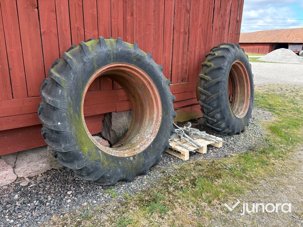 Dubbelmontage Firestone 16.9-38