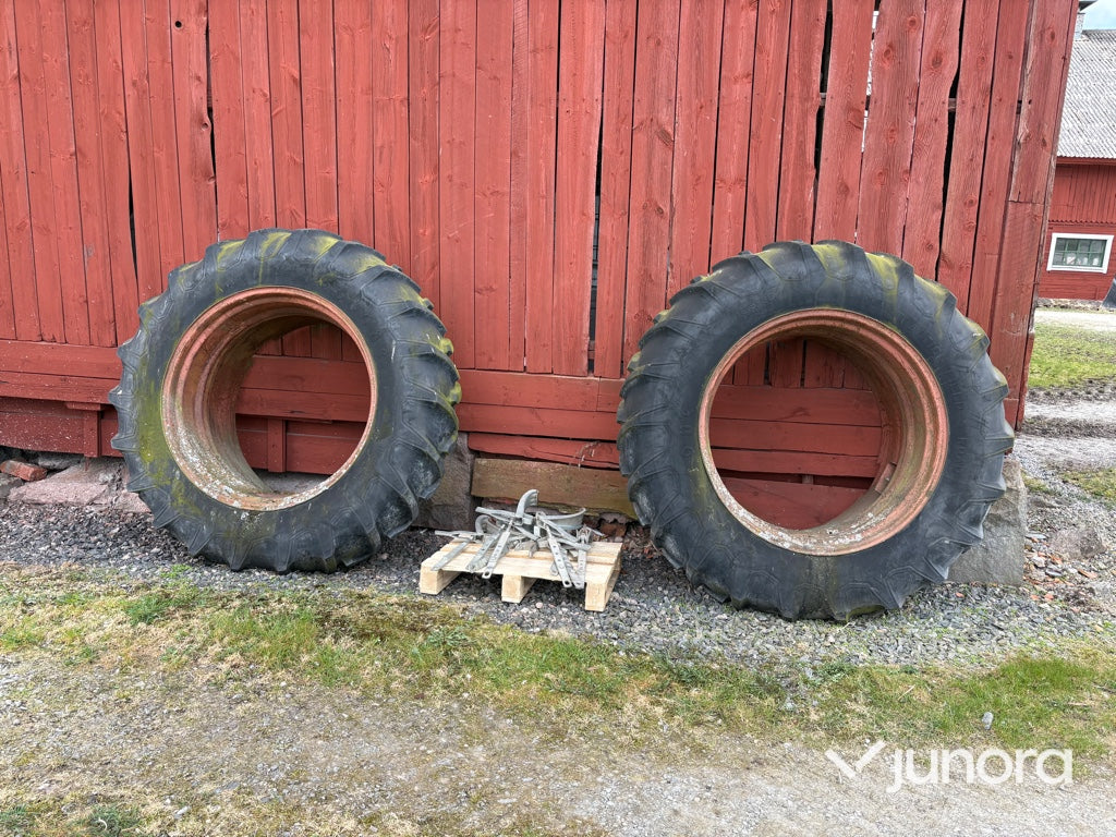 Dubbelmontage Firestone 16.9-38