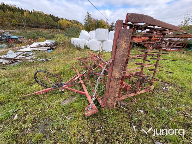 Lilla-Harrie HB 550 -3 Harv