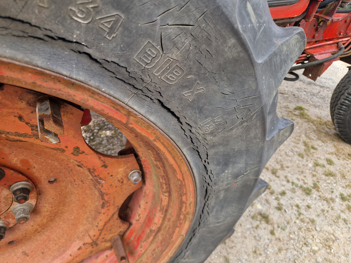 Traktor Volvo BM 700 Turbo