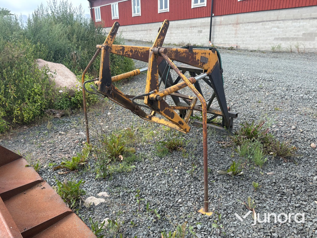 Frontlastare med skopa - Sponda Mekaniska