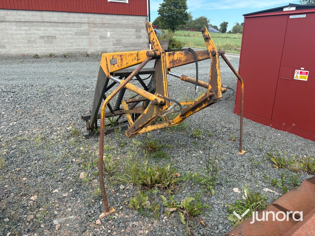 Frontlastare med skopa - Sponda Mekaniska