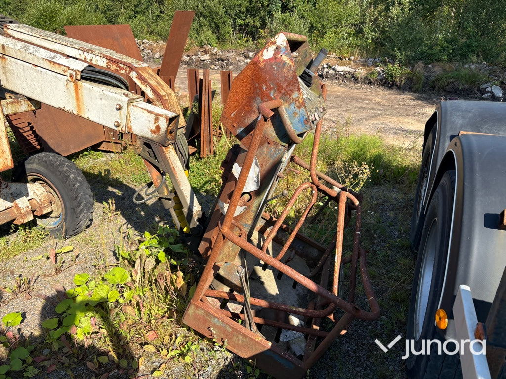 Bomlift Simon 140S