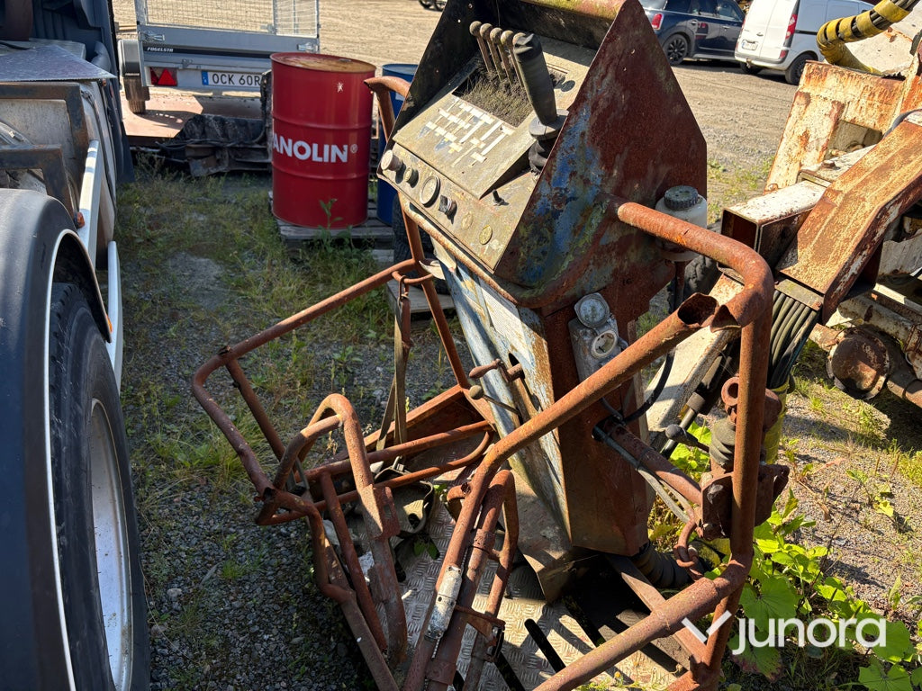 Bomlift Simon 140S
