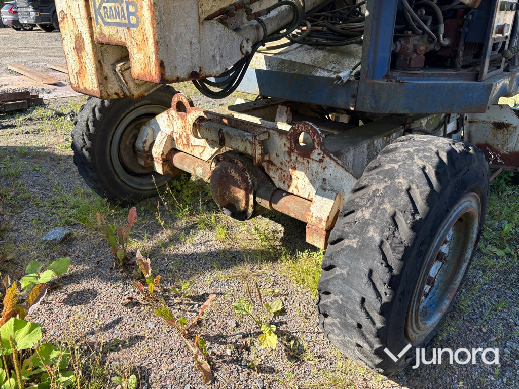 Bomlift Simon 140S