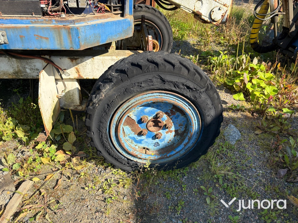 Bomlift Simon 140S