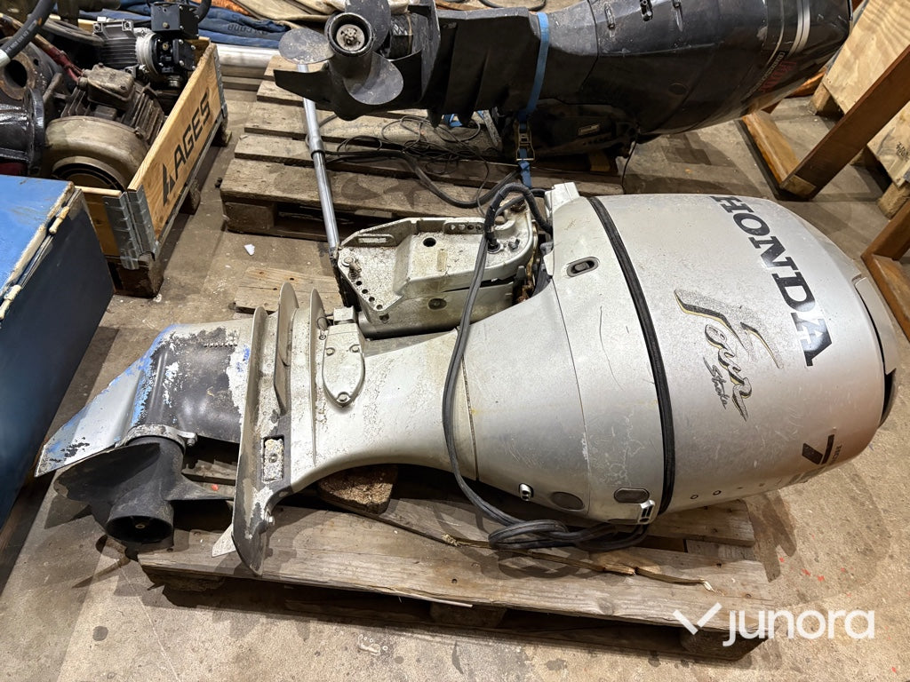 Båtmotor - Honda, 75 hk