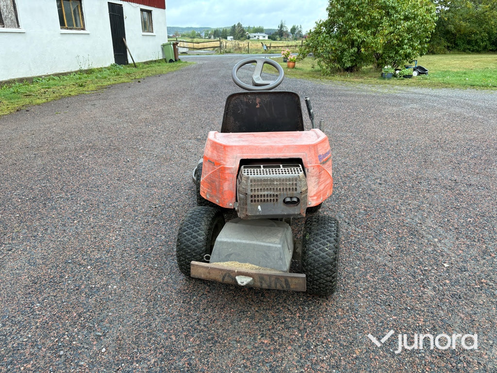 Åkgräsklippare Husqvarna