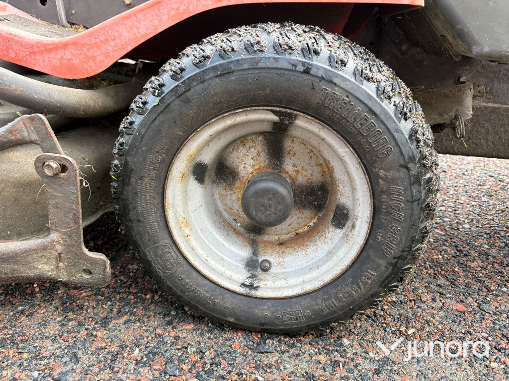 Åkgräsklippare Husqvarna