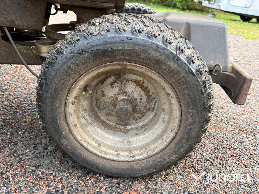Åkgräsklippare Husqvarna