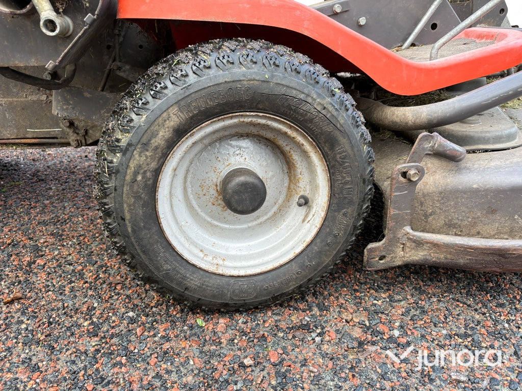 Åkgräsklippare Husqvarna