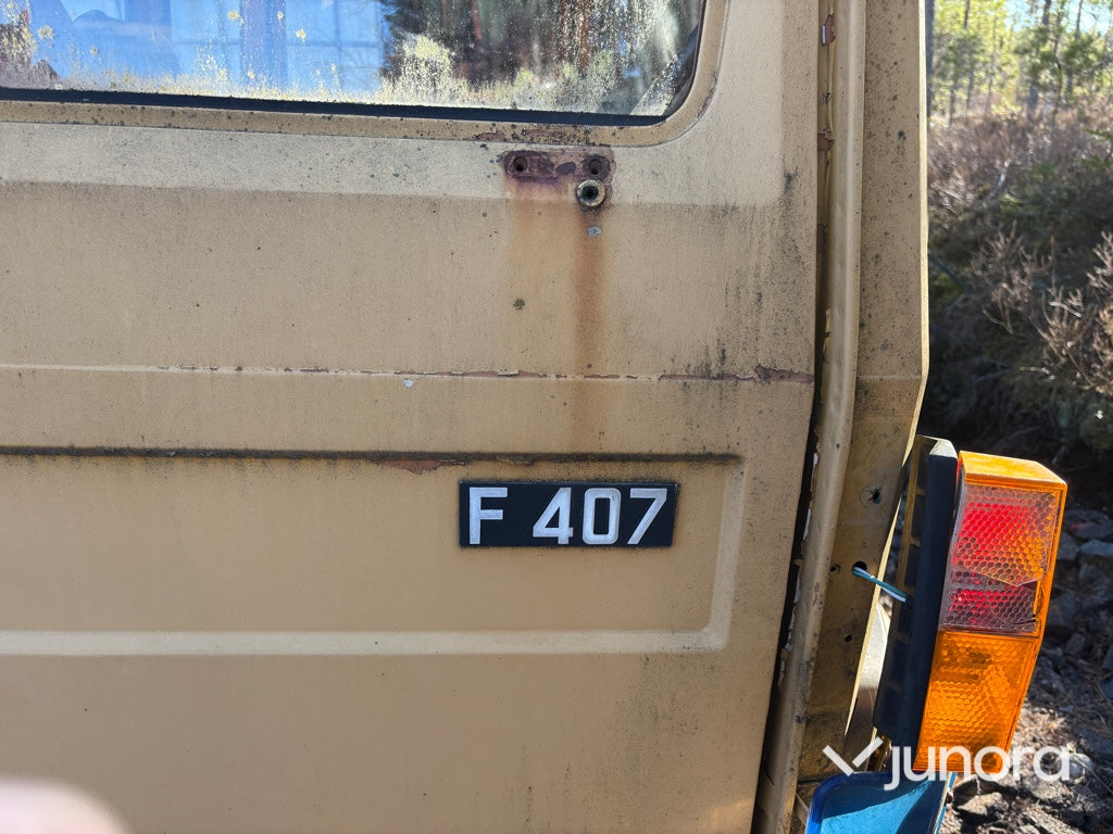 Hytt - Volvo, F407