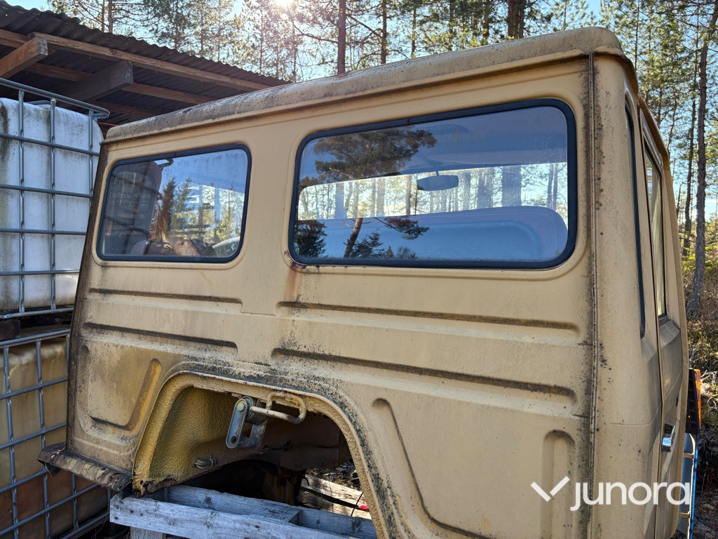 Hytt - Volvo, F407