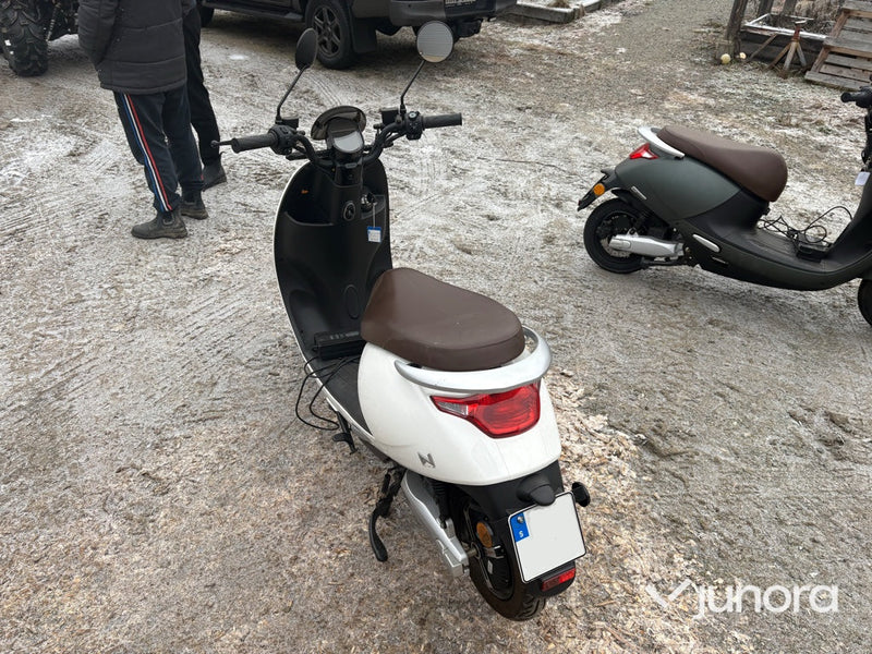 Moped - LVNENG S3-W