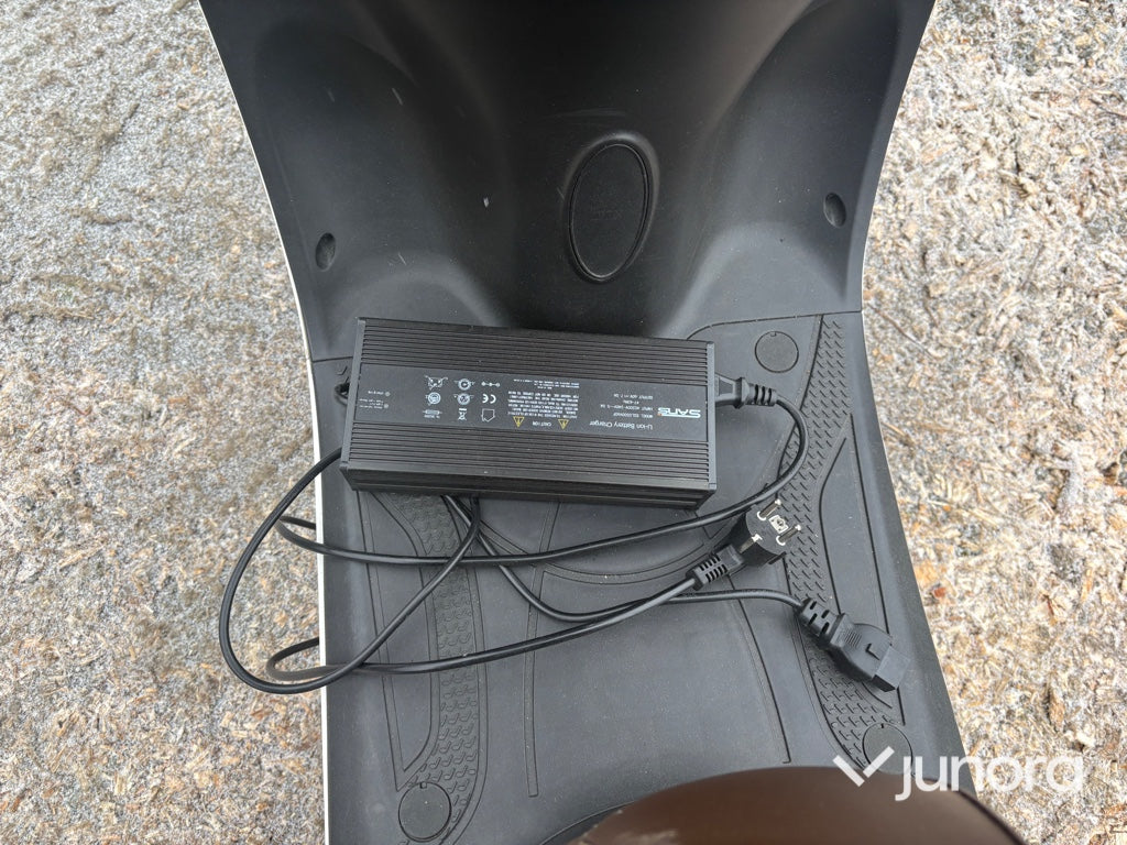 Moped - Lvneng, S3-W
