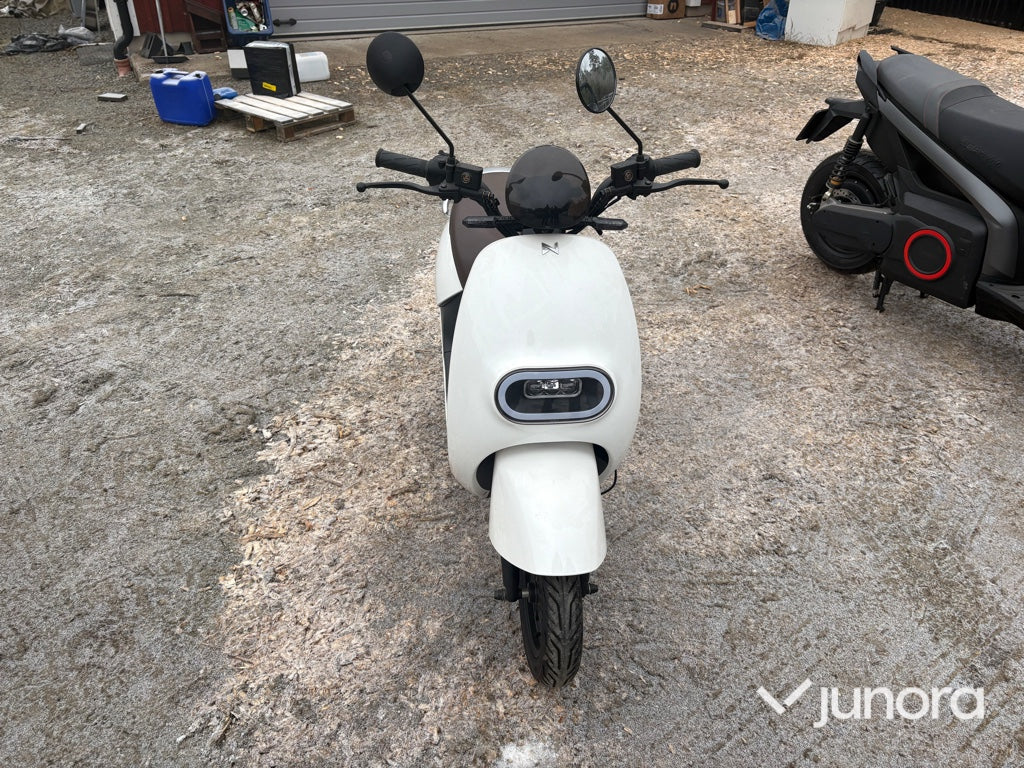 Moped - Lvneng, S3-W