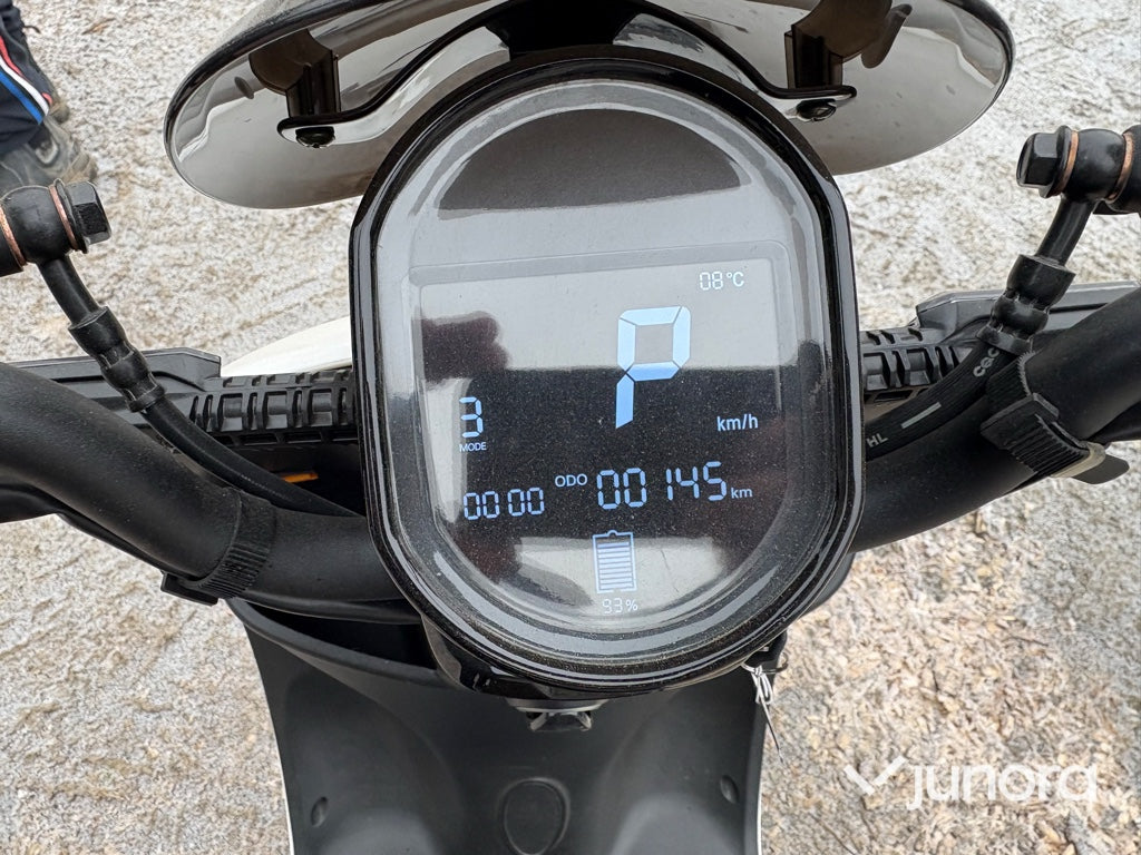 Moped - Lvneng, S3-W