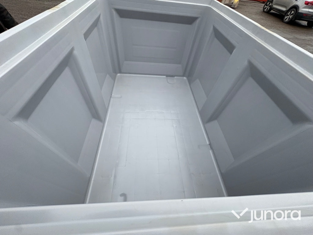 Plastpallcontainer - Schoeller Allibert