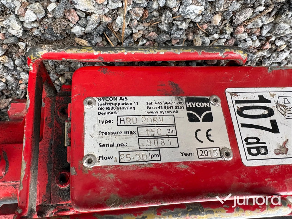 Bergborrmaskin Hycon HPP13F med borr HRD 20RV