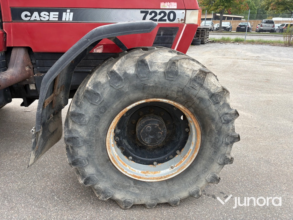 Traktor Case IH 7220 4WD