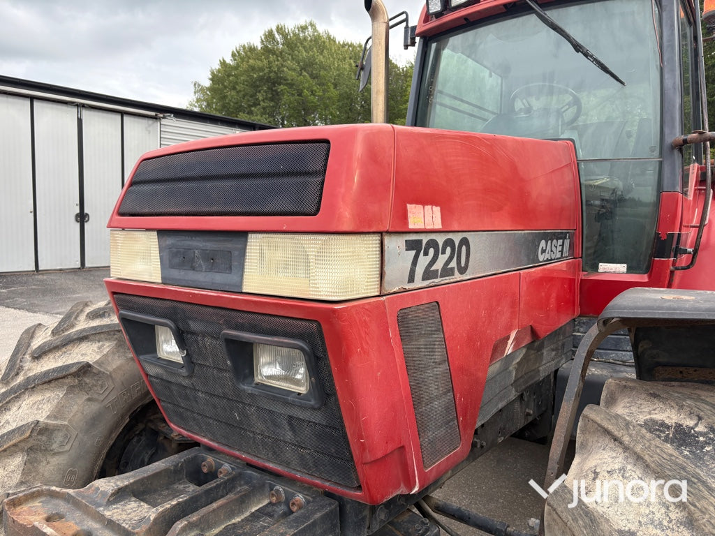 Traktor Case IH 7220 4WD