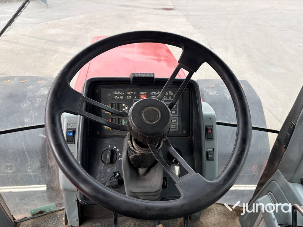 Traktor Case IH 7220 4WD