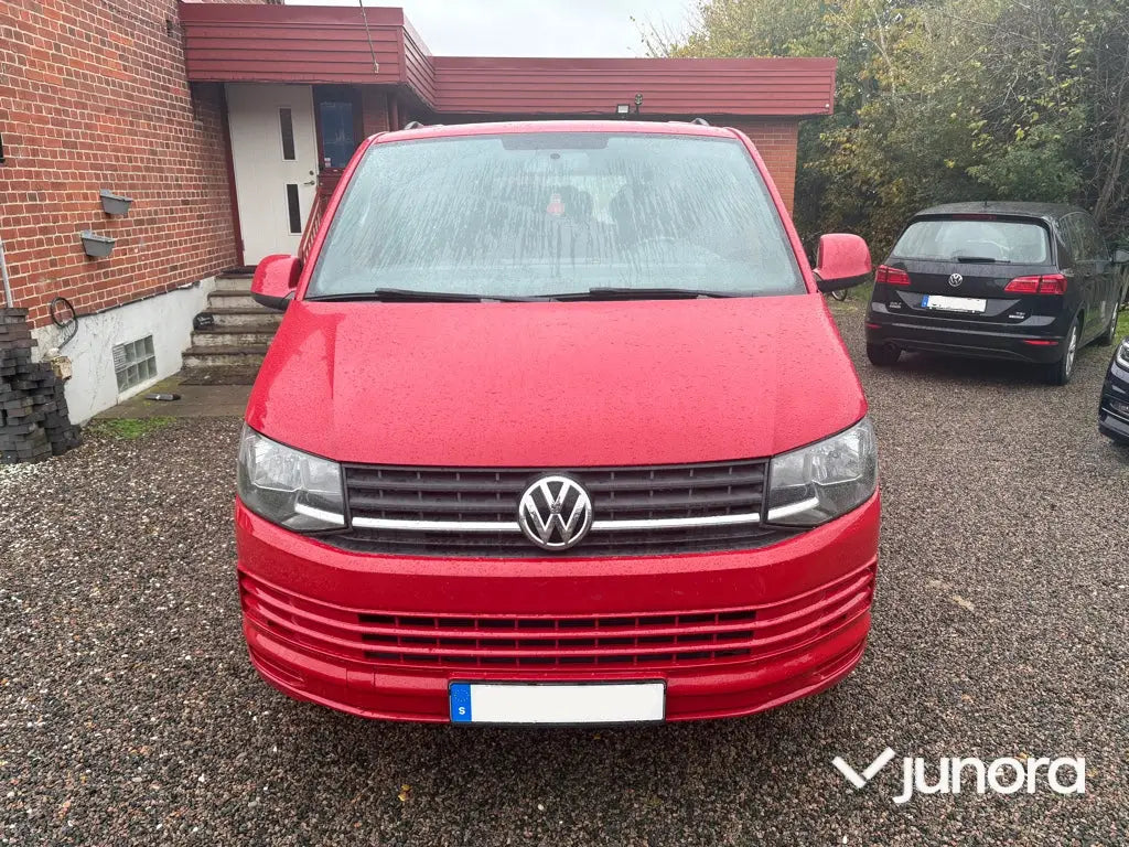 Arbetsbil Volkswagen Caravelle T6 2.0 TDI
